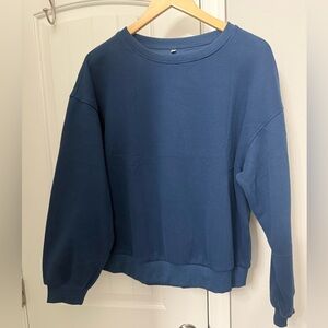 Navy Blue sweatshirt ordered from Amazon. Washed but never worn!